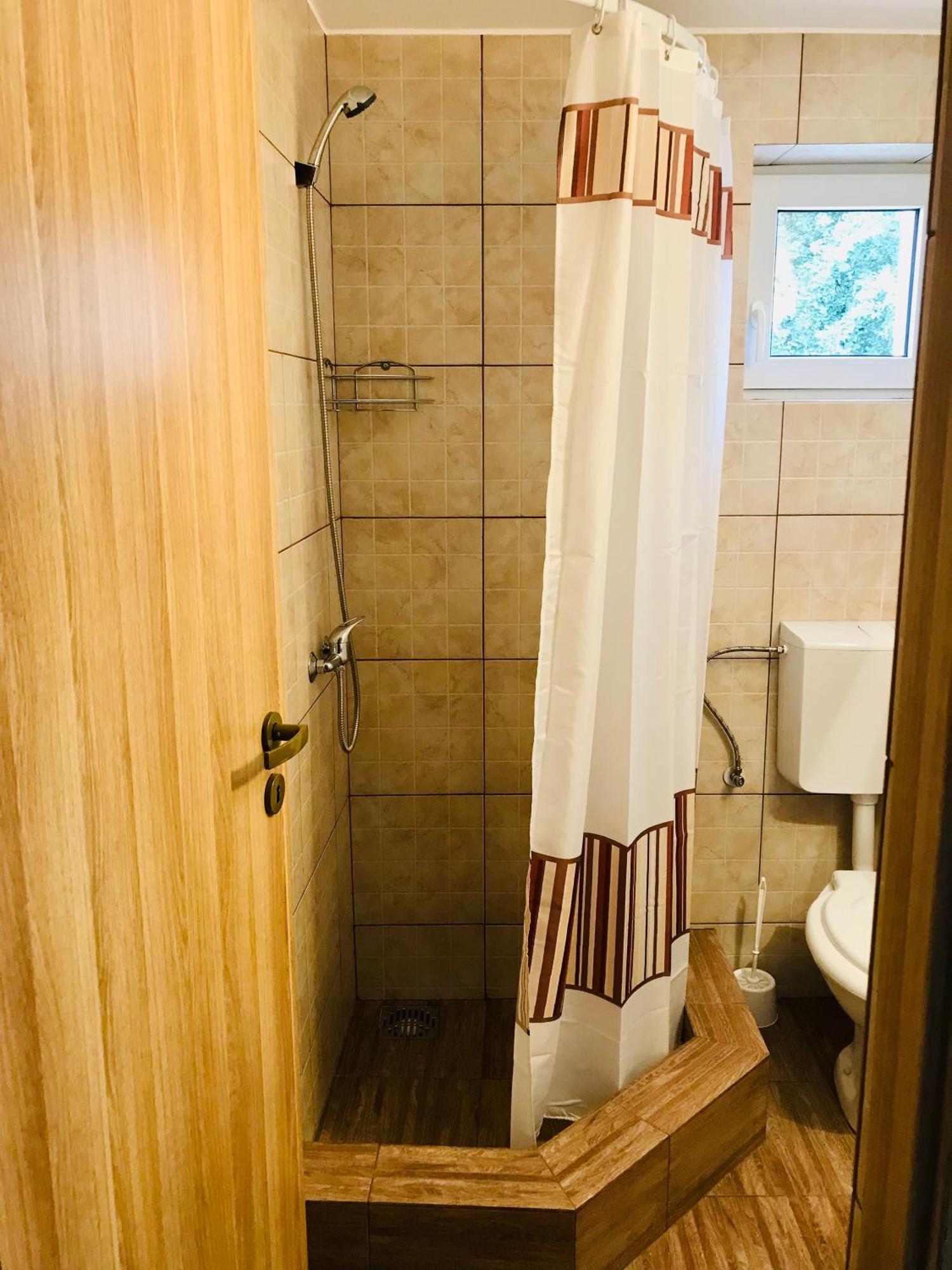 Hotel Casa Victoria Cîrţişoara Exteriér fotografie