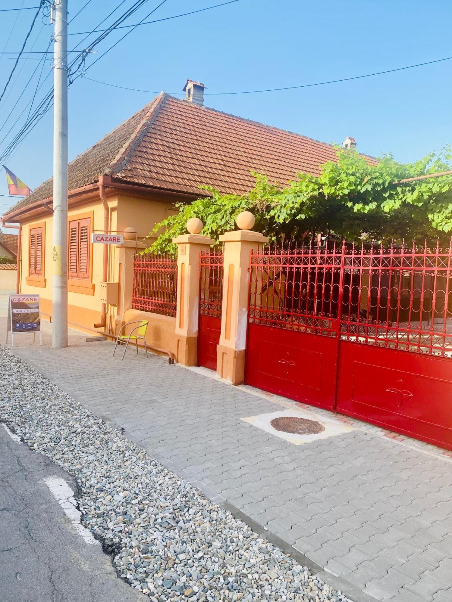 Hotel Casa Victoria Cîrţişoara Exteriér fotografie